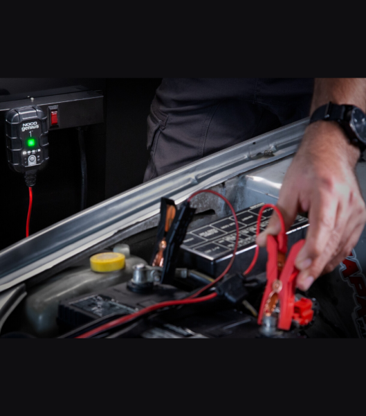 POLNILEC AKUMULATORJA NOCO® GENIUS1 6V/12V 1A