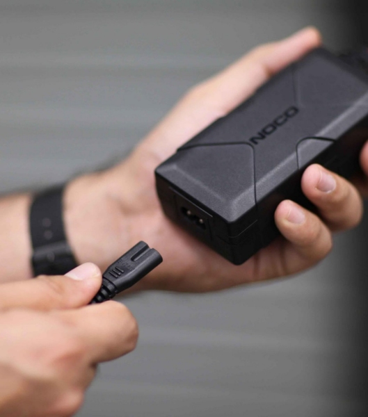 HITRI POLNILEC NOCO® GENIUS BOOST XGC4 56W