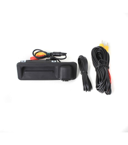 KAMERA OEM ZA VZVRATNO VOŽNJO HYUNDAY i30 KARAVAN TSBCHYU-30