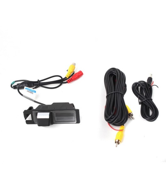 KAMERA OEM ZA VZVRATNO VOŽNJO HYUNDAY ix-35 TSBCHYU-03