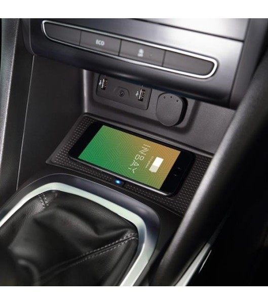 TIPSKI BREZŽIČNI POLNILEC Qi RENAULT TSQiMEGANE