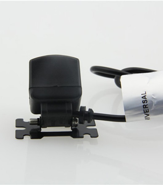 KAMERA ZA VZVRATNO VOŽNJO Z NOSILCEM GT-0207